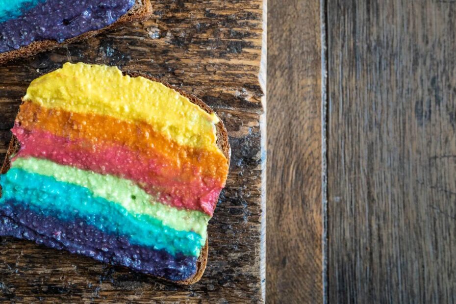 Rezept Regenbogen-Hummus auf 100% Brot
