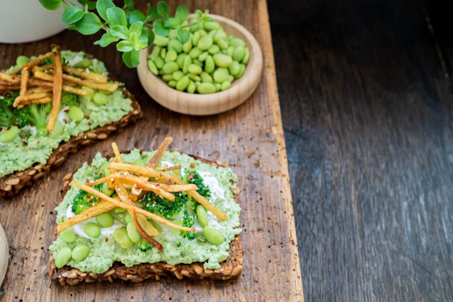 Grüne Brotzeit mit Edamame